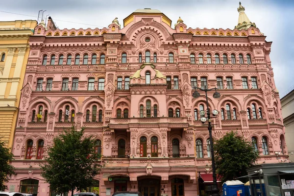 Санкт Петербург Россия Августа 2020 Года Розово Красное Историческое Здание — стоковое фото