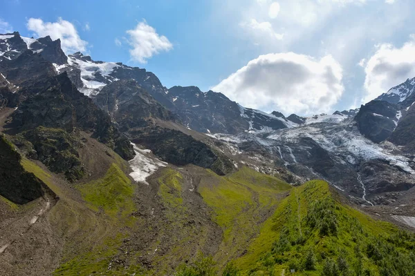 Tseyskoe Schlucht Einem Sonnigen Sommertag Russland Nordossetien — Stockfoto