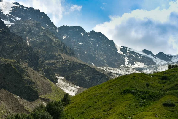 Garganta Tseyskoe Día Soleado Verano Rusia Osetia Del Norte — Foto de Stock