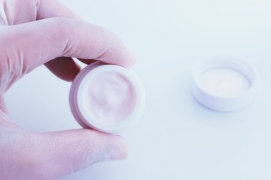 kozmetik krem tedavi kavramı bulanıklık ile krem