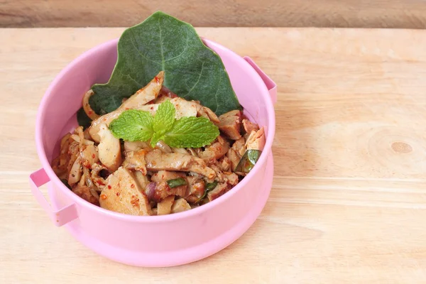 Nome da comida tailandesa é porco grelhado com salada picante, comida tailandesa — Fotografia de Stock