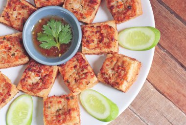 Kıyılmış domuz tost