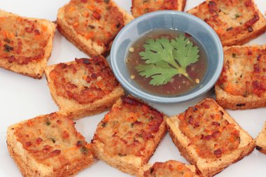 Kıyılmış domuz tost