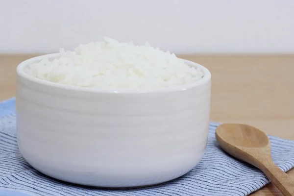 Arroz cocido o arroz jazmín . — Foto de Stock