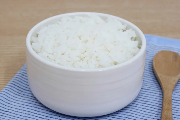 Gekochter Reis oder Jasminreis. — Stockfoto