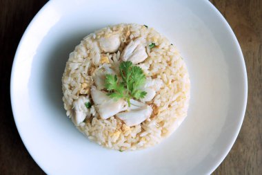 Sebzeli kızarmış pirinç.