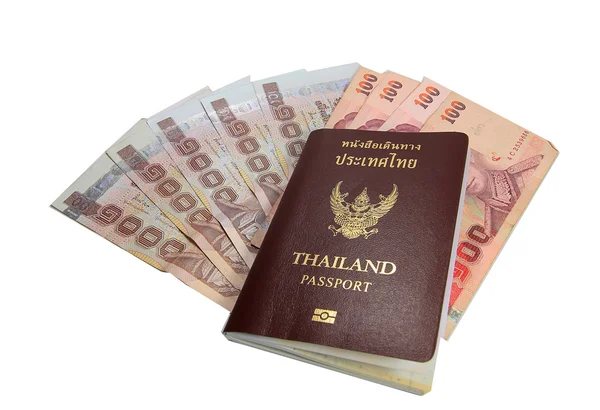 Passaporte, dinheiro isolado sobre fundo branco — Fotografia de Stock