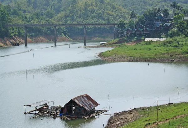 Area bridge scenery has a raft and a mountain — Stock Photo, Image