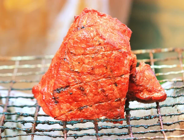 Geroosterd varkensvlees op oven, Thailand's beroemde keuken. — Stockfoto