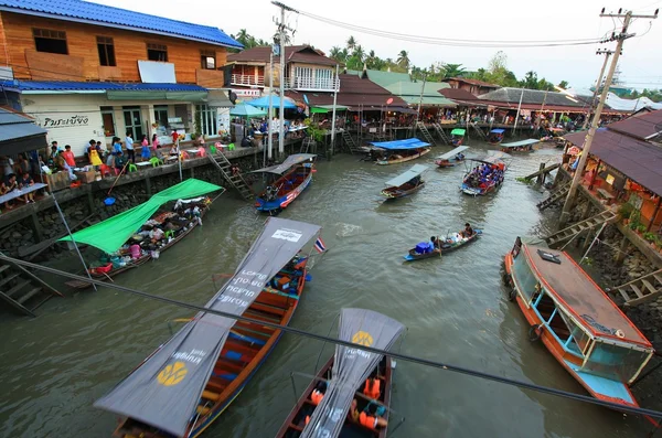 Canal del mercado de Amphawa — Foto de Stock