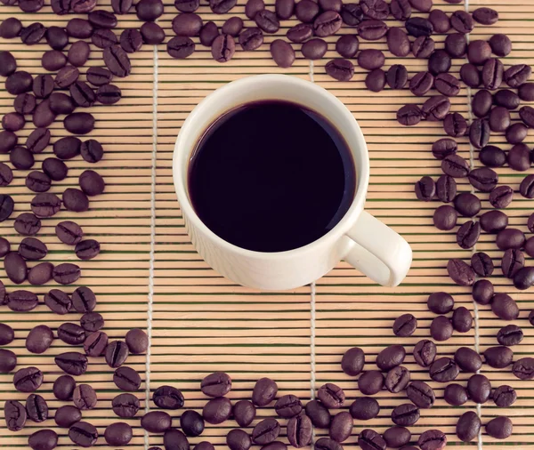 Ahşap arka planda kahve fincanı — Stok fotoğraf