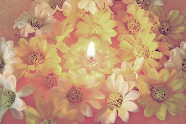 Candlelight with flower — Stock Photo, Image