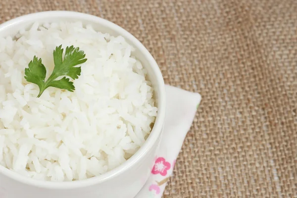 그릇 가득 쌀 — 스톡 사진