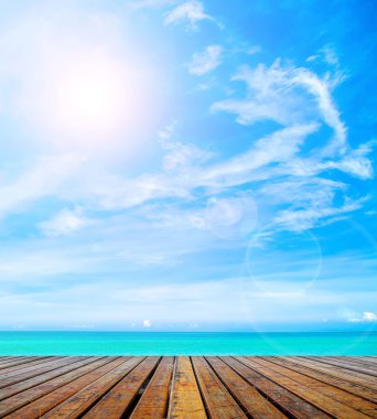 Eski tahta barış güzel plajı