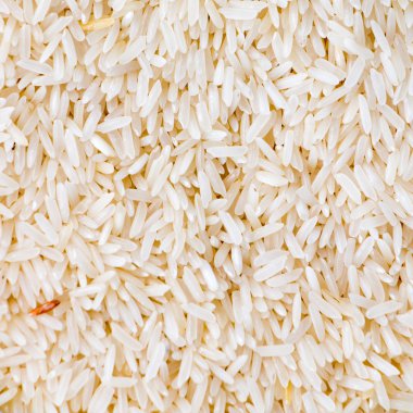 Beyaz pirinç pişmemiş