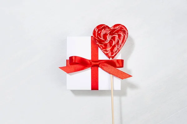 Festive Love Background White Gift Box Red Silk Ribbon Sweet — Foto de Stock