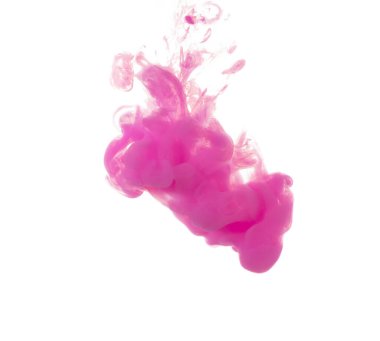 Pembe mürekkep bulutlarını beyaz arka planda suda çözüyor. Boşluğu kopyala.