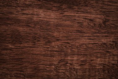 Ahşap çizikli arka plan iş için yüksek kalite daha iyi ve çekici görünüyor. Tasarımınız veya dekorasyonunuz için boşluk kopyalayın. Doğal yüzey desenli yatay bileşim