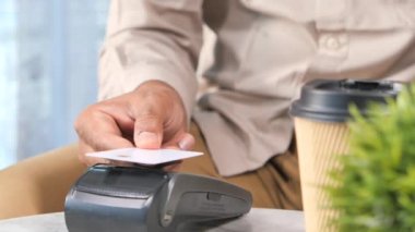 Kredi kartından ödeme terminali ücreti, bağlantısız ödeme.