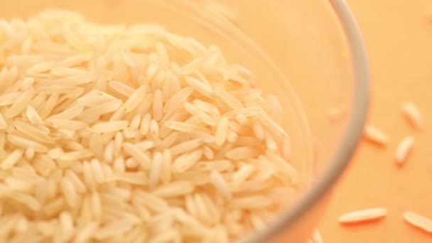 Primer plano de arroz integral de grano largo, — Vídeo de stock