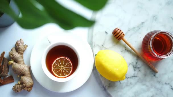 Лимонний чай, мед і трави імунітет Продукти харчування для захисту від вірусів — стокове відео