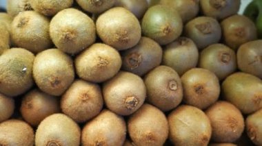 Süper markette satılık kivi sayısı.