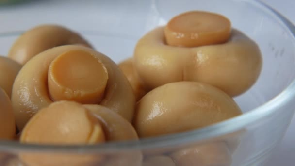 Canned mushrooms in blow close up , — Stock Video