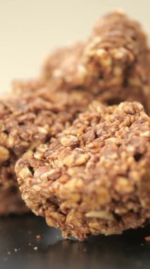 Lezzetli çikolatalı yulaf ezmesi yapmayı keşfet..