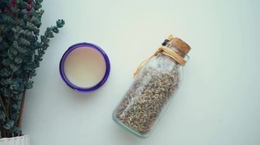 Basit adımlarla evde lavanta kremi yap..