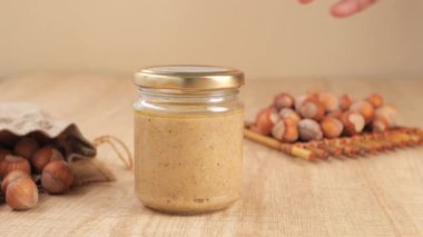 Bu, sıfırdan nasıl fındık hazırlanacağını gösteriyor..