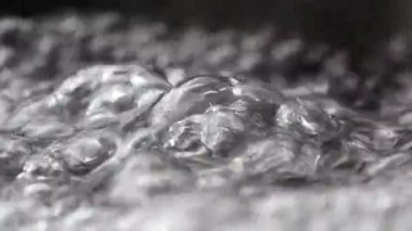 Kavanozda Kaynayan Suyun Yakın Çekimi .