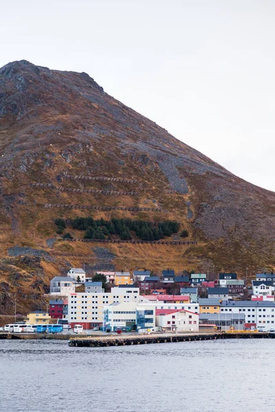Cidade Portuária Norueguesa Honningsvag Litoral Visto Mar Barents — Fotografia de Stock