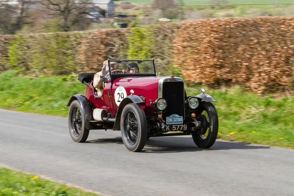 Alvis Special Kiipeää Southwaite Hillille Cumbriassa Huhtikuuta 2019 Auto Osallistuu — kuvapankkivalokuva