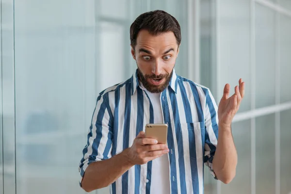 Excited Man Using Mobile Phone Shopping Online Big Sales Football — Stock Photo, Image