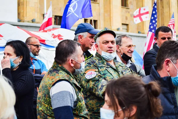 Tbilisi Georgia Aprile 2021 Patrioti Piedi Gruppo Manifestazione Anniversario Tragedia — Foto Stock