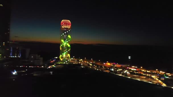Panning Utsikt Natursköna Batumi City Panorama Från Antenn Perspektiv Upplysta — Stockvideo