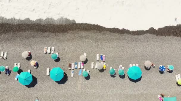Statische Luftaufnahme Des Sarpi Strandes Mit Touristen Die Den Sommer — Stockvideo
