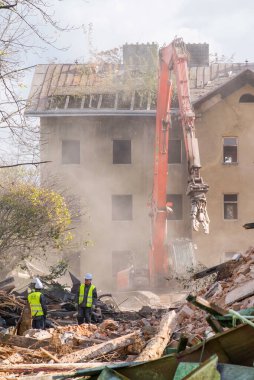 Prostejov, Çek Cumhuriyeti, 14 Ağustos. Çek itfaiye teşkilatının kırmızı Tatra kamyonu. İtfaiyeci özel aracı