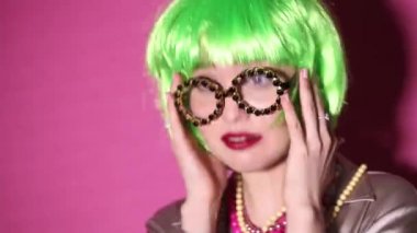 Çılgın kız sinir krizi sahip