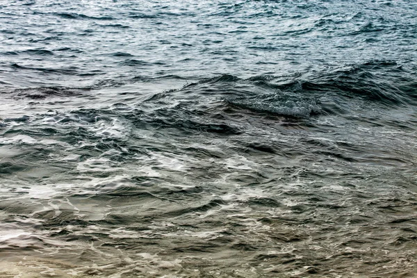 Zbliżenie fale Morza Śródziemnego — Zdjęcie stockowe