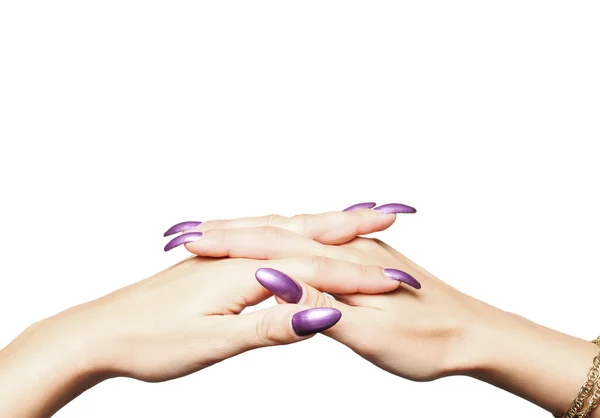Руки женщины с фиолетовым лаком 3 — стоковое фото