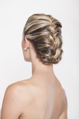 Örgülü saç modeli 2