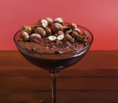 Çikolatalı Krem fındık ile kokteyl