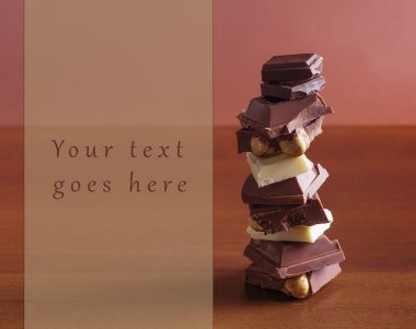 Çikolata ürün yelpazesine yığın kart