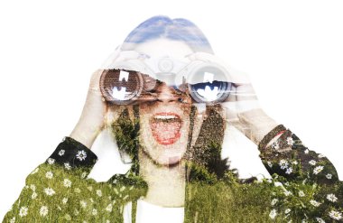 Dürbün ve çim seyir kız çift pozlama