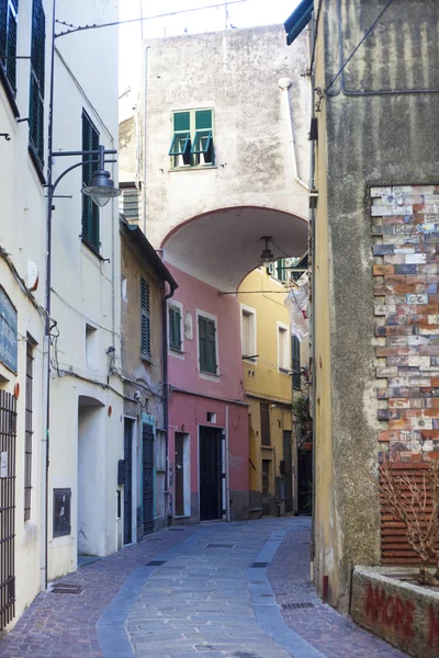 Colorful street in Albissola Marina, Liguria vertical — Stock Photo, Image