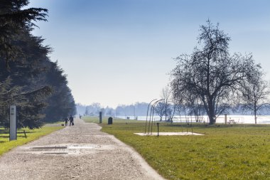 Idroscalo, Milan kış manzarası