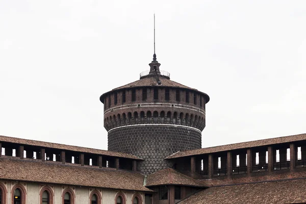 Sforza kastély pillantást Milánóban — Stock Fotó