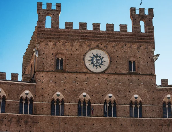 Palazzo Pubblico részletesen Siena, Toscana, Olaszország — Stock Fotó