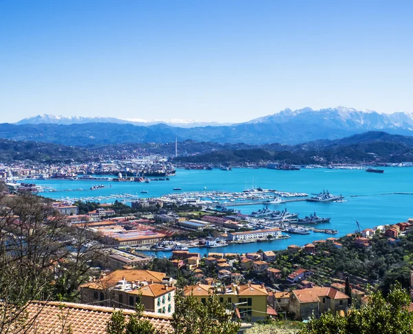 Beautiful view of Liguria village in Italy — Stock Photo, Image